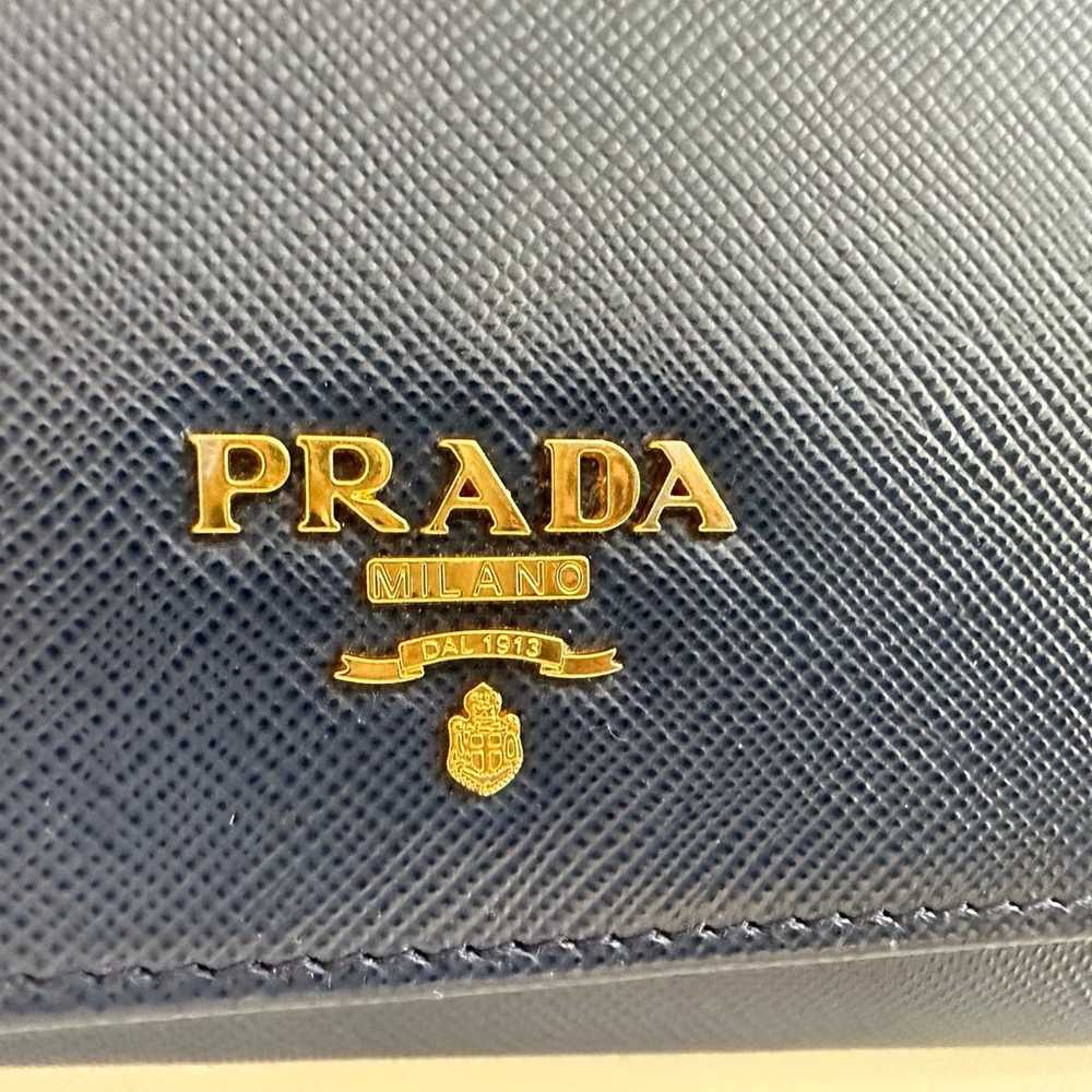 Prada wallet on chain - image 8