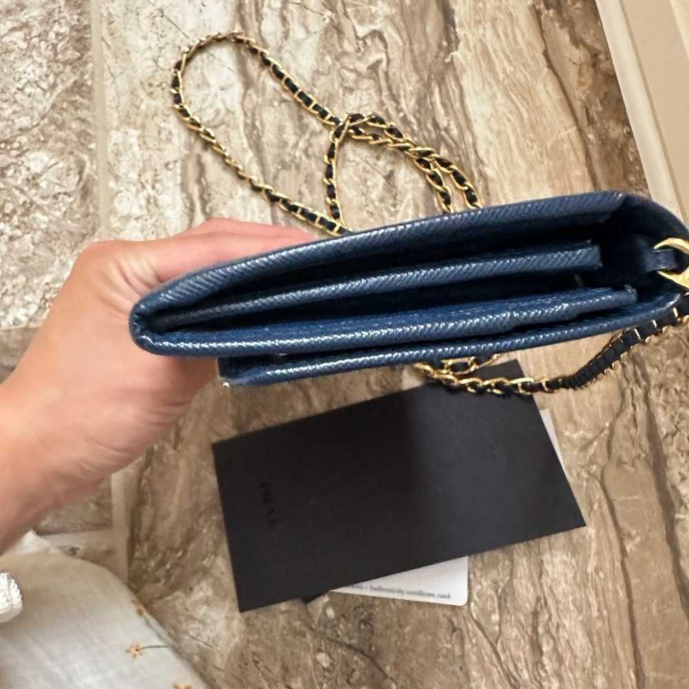 Prada wallet on chain - image 9