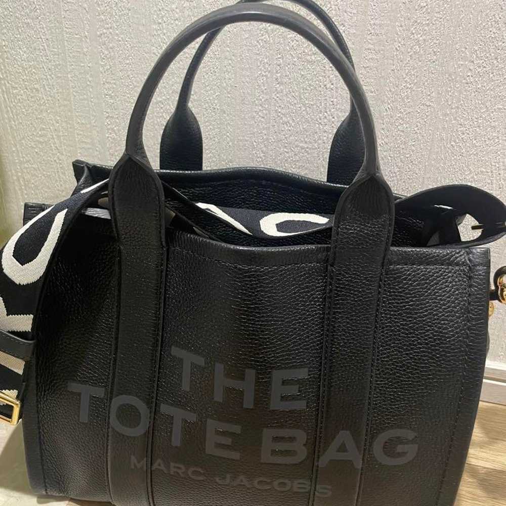 MARC JACOBS Black Tote Bag Shoulder Bag - image 6