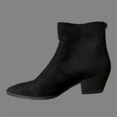 Banana republic black suede ankle boots