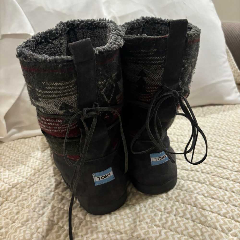 Tom’s Like New Boots - image 5