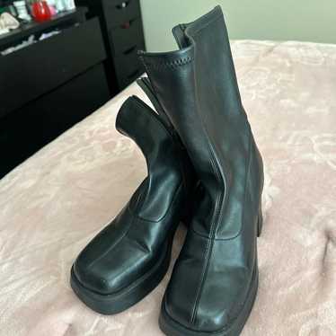 Steven madden platform boots