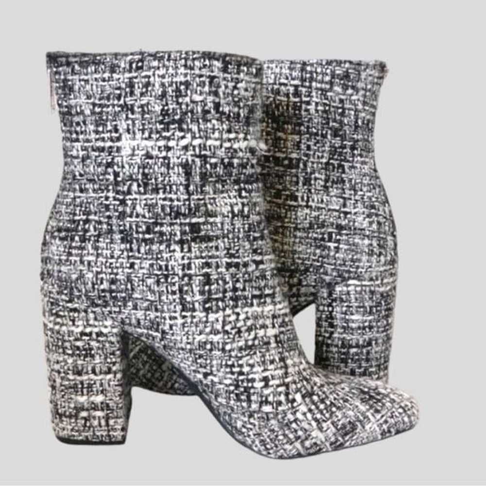 Jessica Simpson black/white tweed chunky heel ank… - image 1