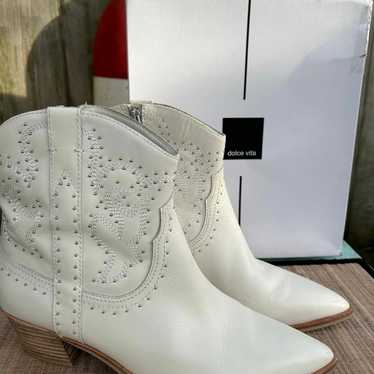 dolce vita ankle western boots