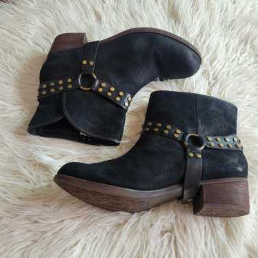 Ugg  ankle boots  suede - image 1