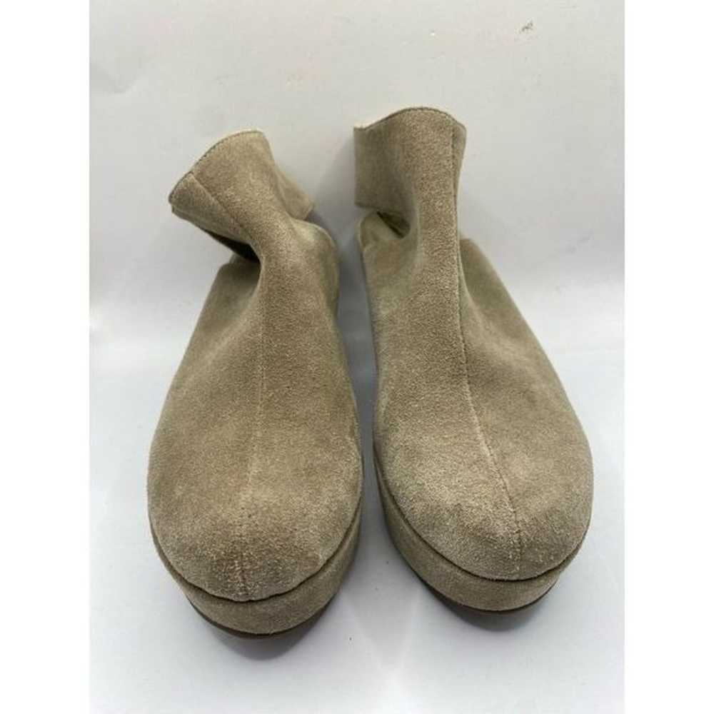 Chocolat Blu Tan Suede Yola Open Back Bootie Sz 6… - image 3