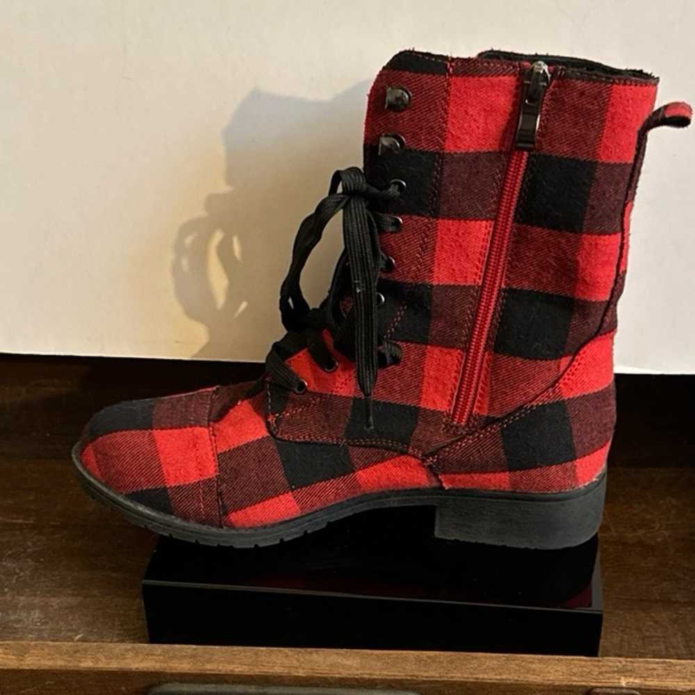 Boots Hot Topic Plaid Women Size 8 - image 4