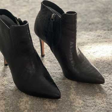 Johnston and Murphy Booties