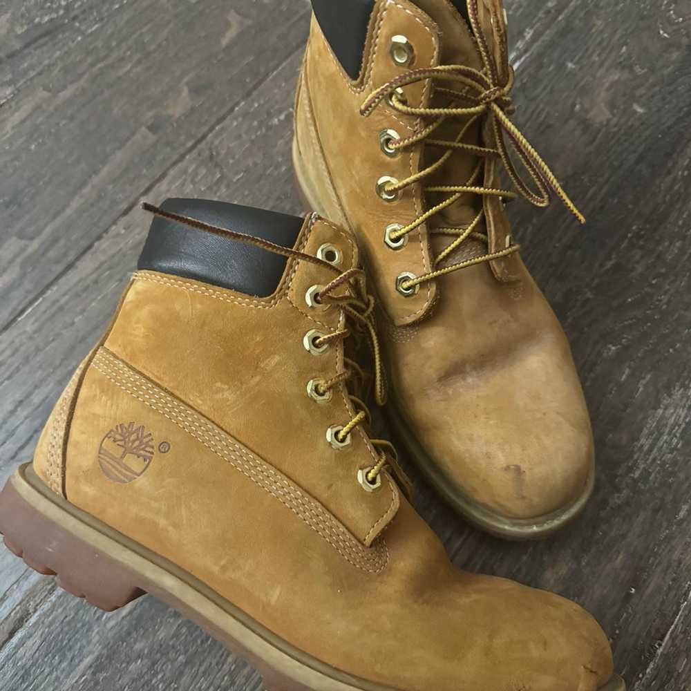 Women’s Timberland Premium Boots - image 4