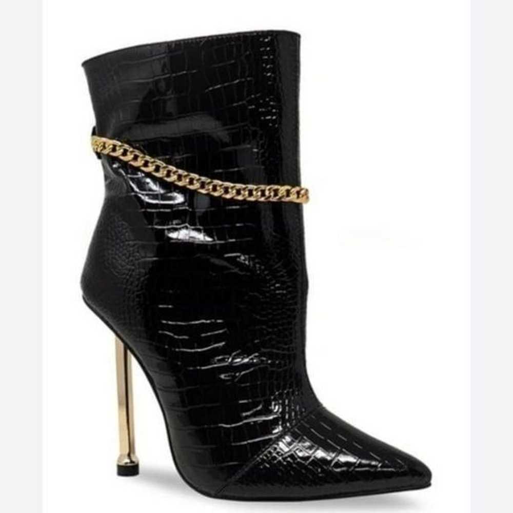 New CHASE AND CHLOE Chain Embellished Stiletto He… - image 2