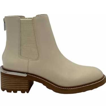 Vince Camuto Size 6.5 Kelivena Chelsea Boots