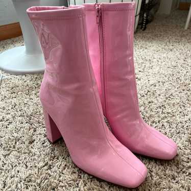 Steve Madden Lynden pink patent heeled boots