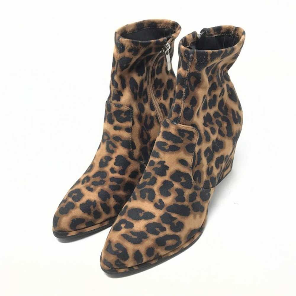 Marc Fisher Leave2 Heeled Booties 6 M Leopard Pri… - image 1