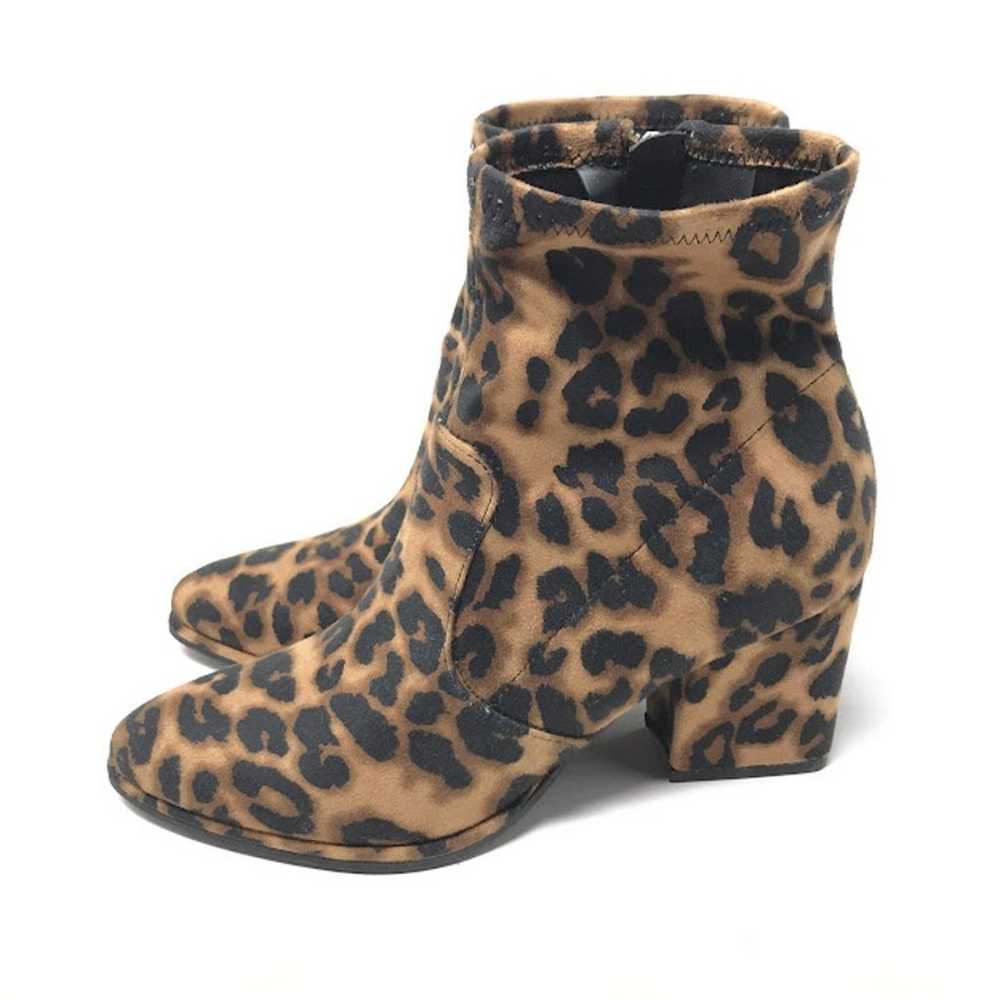 Marc Fisher Leave2 Heeled Booties 6 M Leopard Pri… - image 2