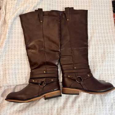 Women’s Size 7 Journee Collection Knee Boots NEW