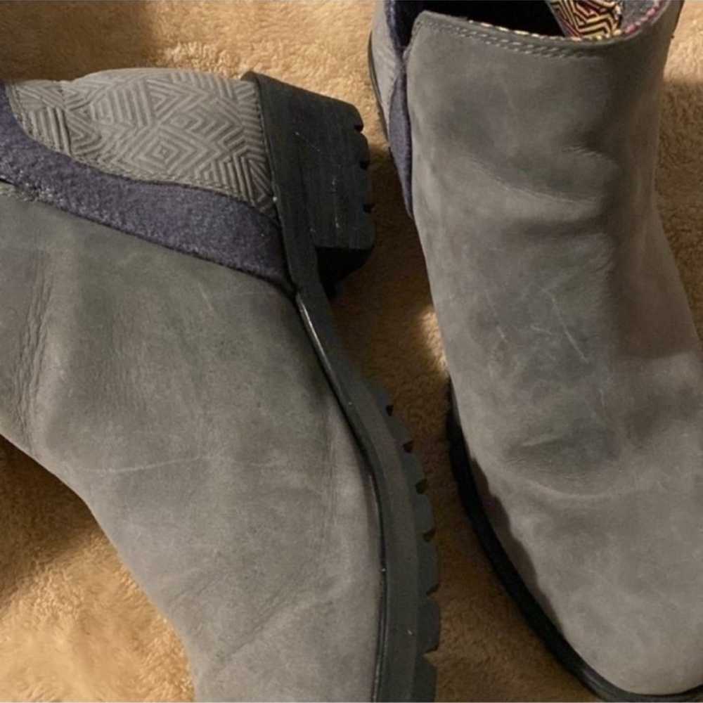 North Face Ankle Boots - image 2