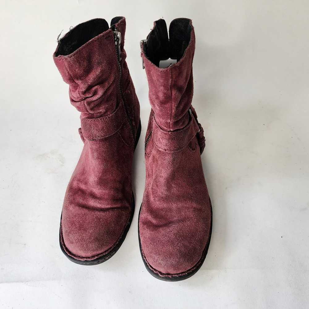 Born Cory Burgundy Distressed Suede Side Zip Ankl… - image 2