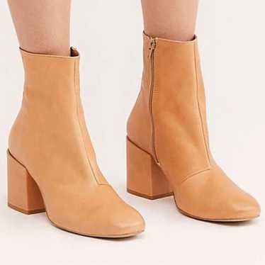 Free People "Nicola" Sienna Bootie Size 40/US Size