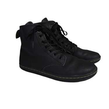 Dr. Martens Shoreditch Boots