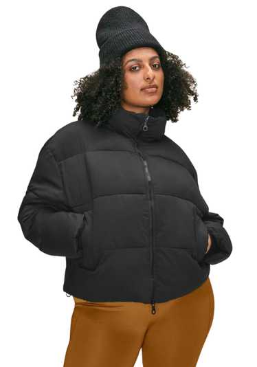 Girlfriend Collective Cropped Puffer Black