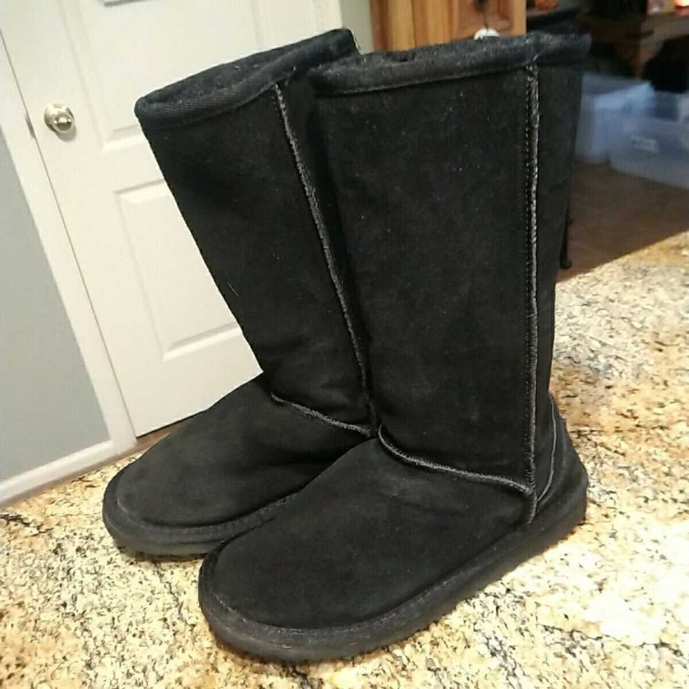 UGG 5815 Womens Classic Tall Sheepskin Lined Wint… - image 4