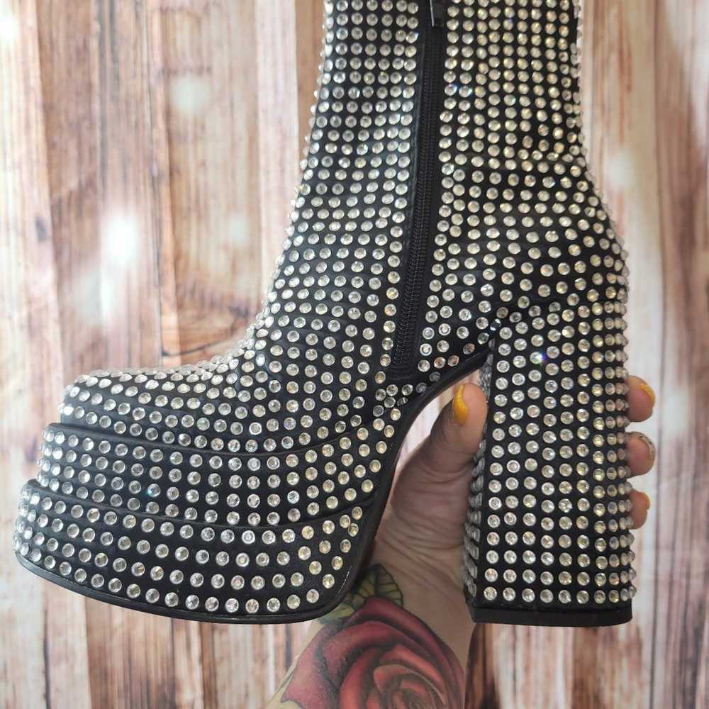 Steve Madden Rhinestone Cobra Boots Size 8 - image 10