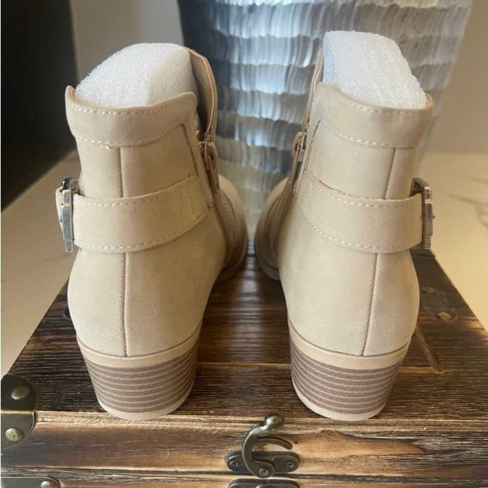 MIA Katrine Booties in Tan - image 8