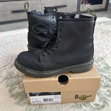 Dr Martens Delaney Soft Black Boots