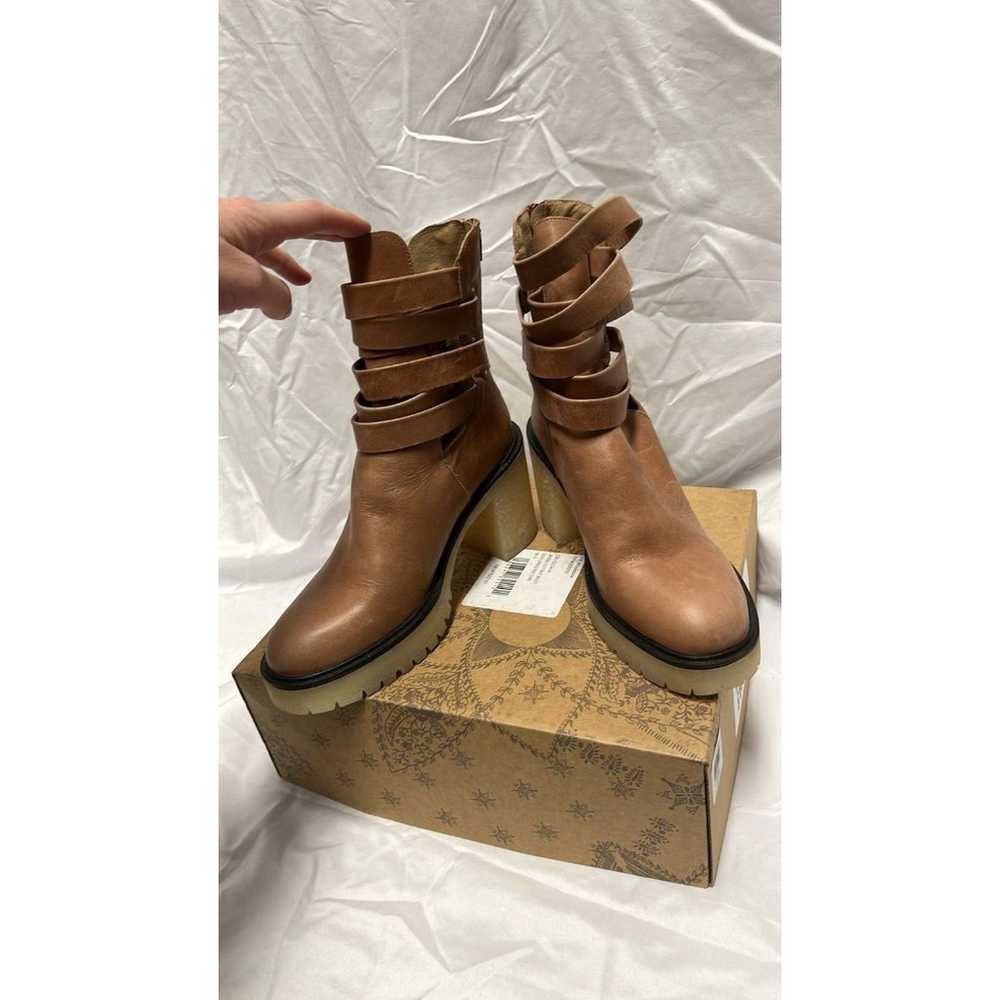 New Free People Jesse Cutout Boot - image 4