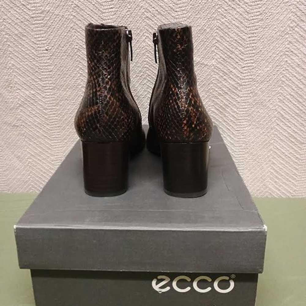 Ecco Size 5-5.5 Pointy Block Boot - image 3