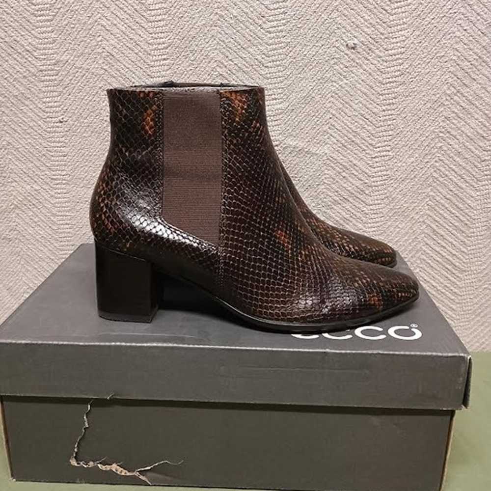 Ecco Size 5-5.5 Pointy Block Boot - image 4