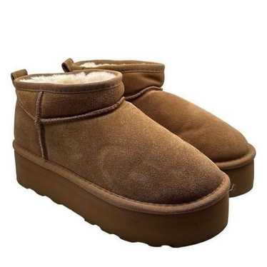 CUSHIONAIRE Women's Genuine Suede pull on platform