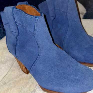 ALDO SUEDE BOOTS