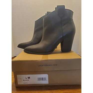 LUCKY BRAND  AMARY'S BLACK LEATHER WESTERN ANKLE B