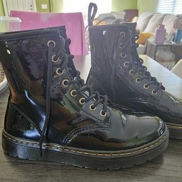 Dr. Martens 1460 leather combat boots