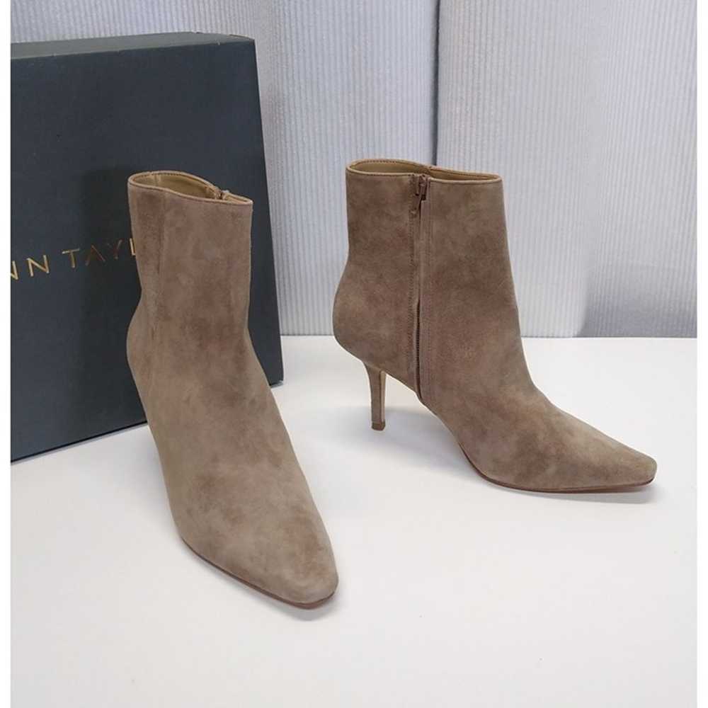 Ann Taylor Straight Stiletto Heel Suede Bootie Si… - image 3