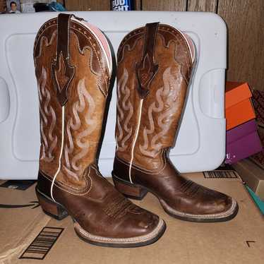 Women's Ariat square toe cowboy boot