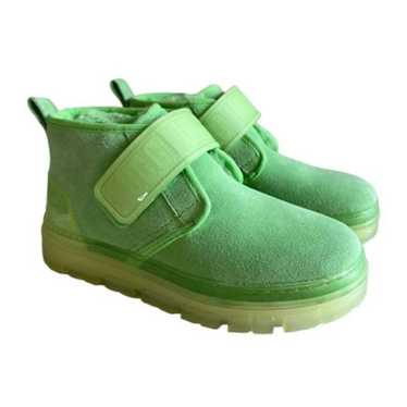 UGG Neumel Clear Neon Green Chukka Boots - size 1… - image 1