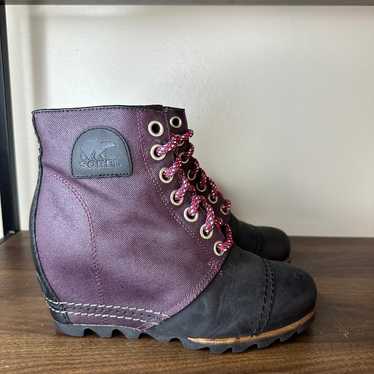 SOREL PDX Maroon & Black Wedge Lace Up Ankle Boots