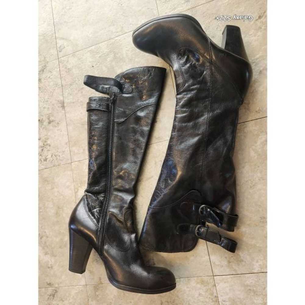 Born genuine leather boots - image 4