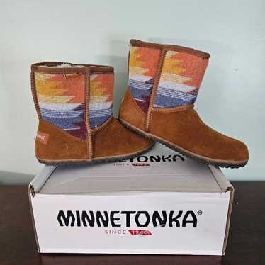 Minnetonka Tali Brown Multi Aztec Print Fur Lined 