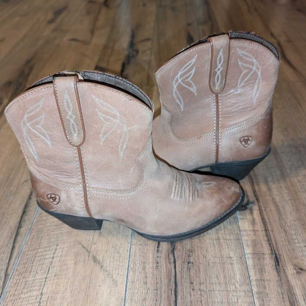 Ariat Darling Boots Size 8B - image 2