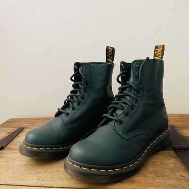 Dr Martens 1460 Pascal boots