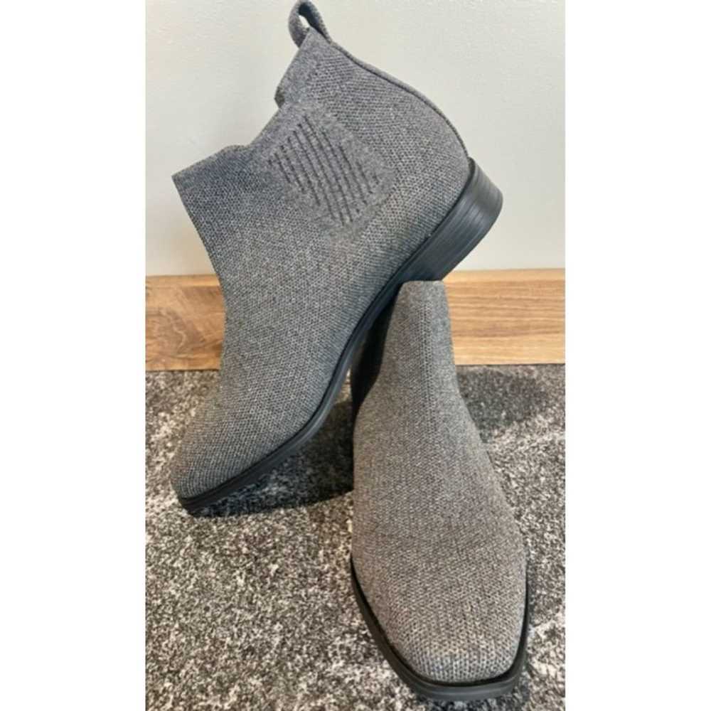 Vivaia Ryan Pro Rich Grey Ankle Boots EU 38/ US 7… - image 1