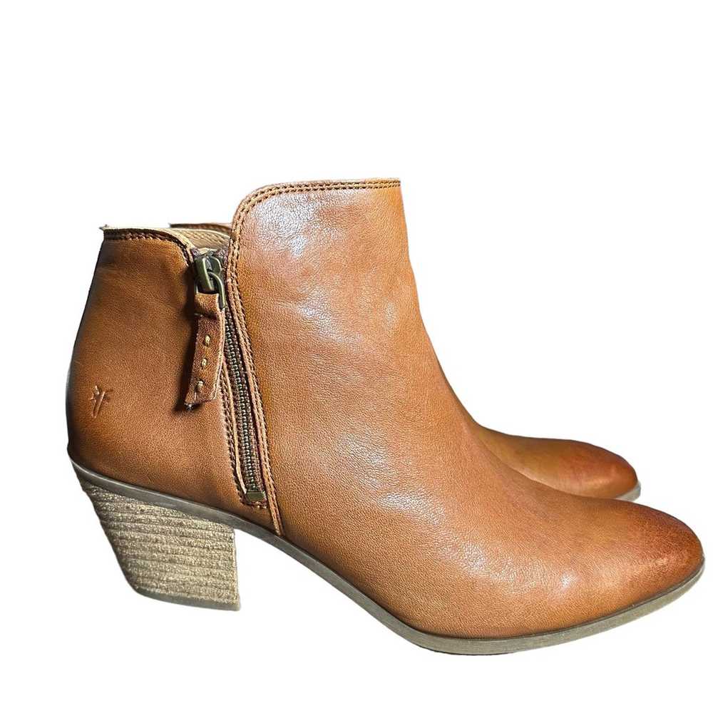 Frye brown cognac Judith leather booties zip ankl… - image 4