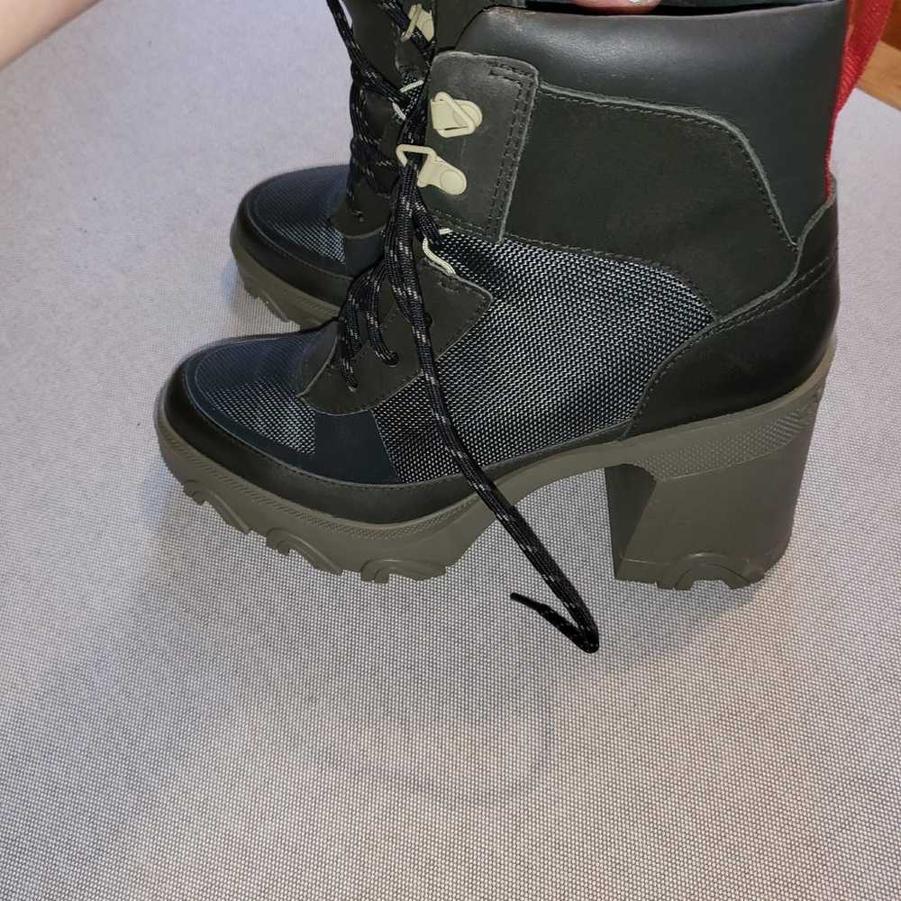 Sorel boots - image 2