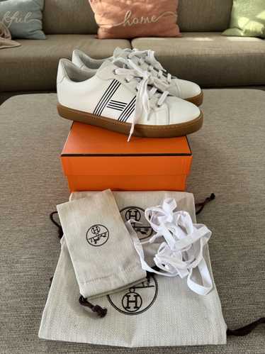 Hermes Hermes Avantage White Leather Calfskin Snea