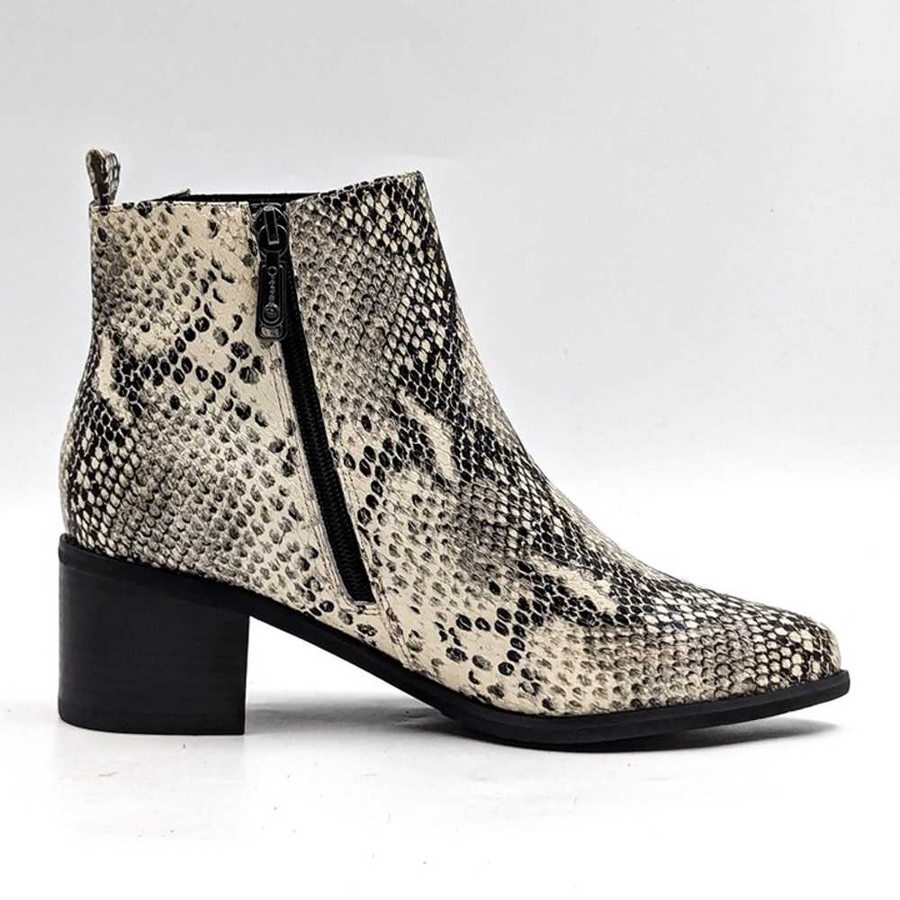 Blondo Women Gray Snake Print Western Chelsea Boo… - image 10