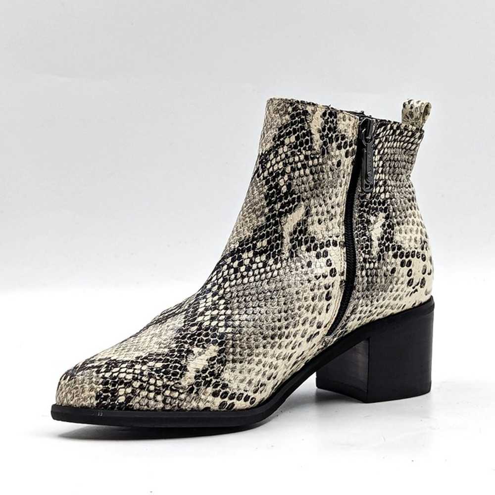 Blondo Women Gray Snake Print Western Chelsea Boo… - image 2