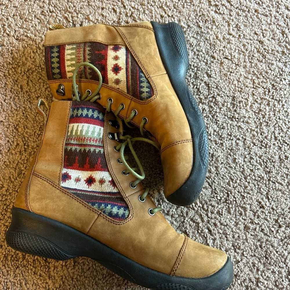 KEEN Boots Women’s Size 9.5 Euro 40 like new used… - image 10